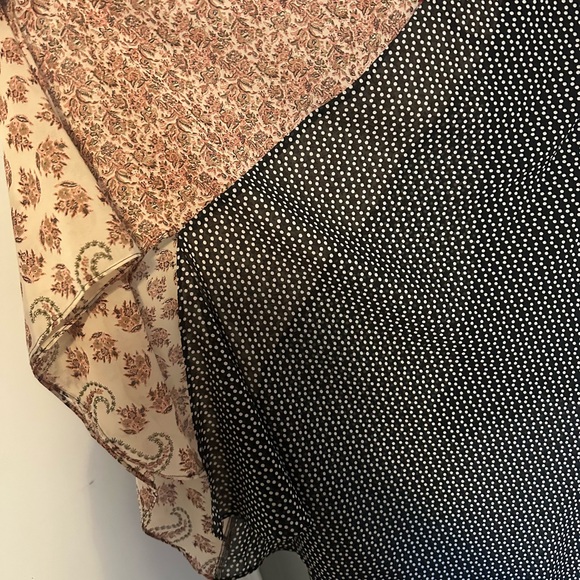 Bohemian, multi patterned, free flowing dress. - Picture 8 of 10